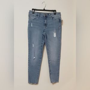 Falls Creek NWT Girlfriend Distressed Jeans Size 10